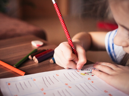 Mire figyeljünk oda a gyerekszoba berendezésekor?